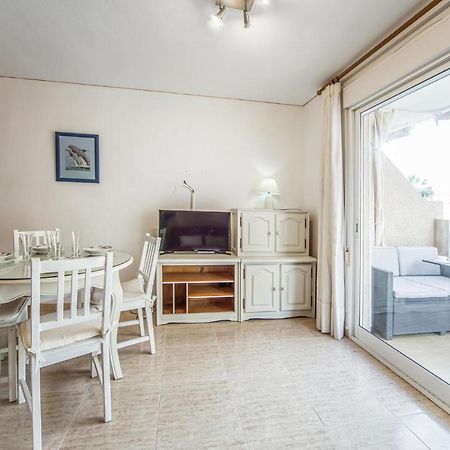 1 Bedroom Cozy Apartment In Miramar Exterior foto