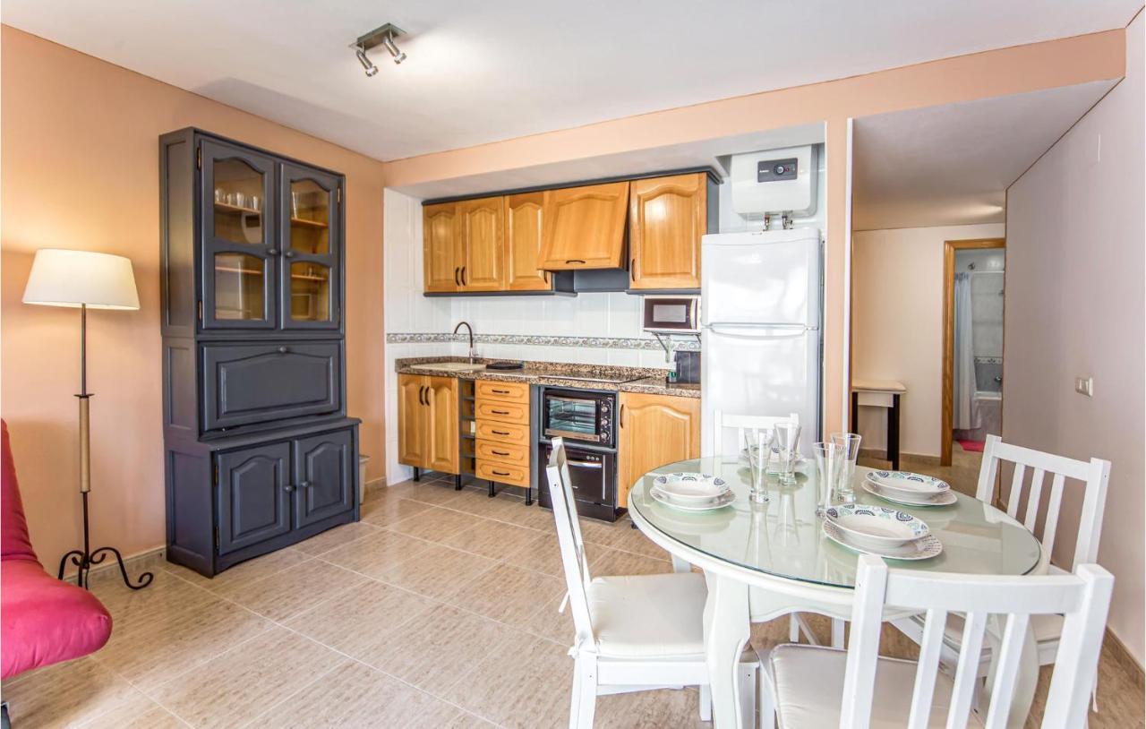 1 Bedroom Cozy Apartment In Miramar Exterior foto