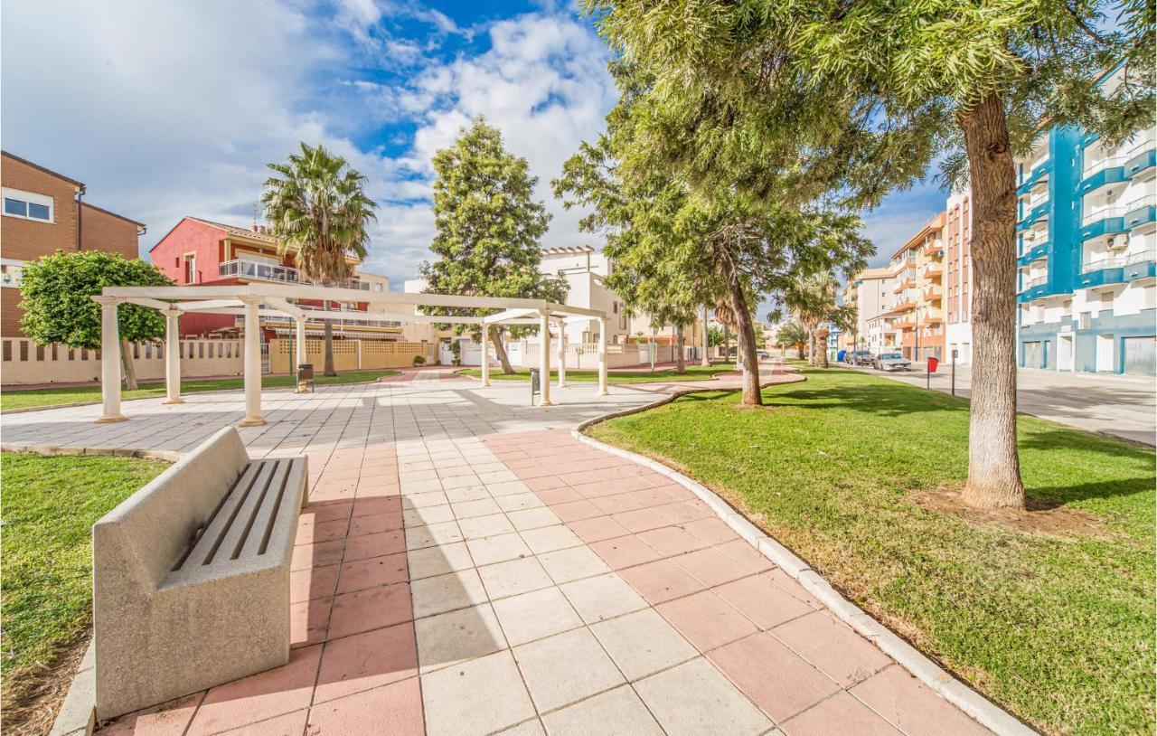 1 Bedroom Cozy Apartment In Miramar Exterior foto